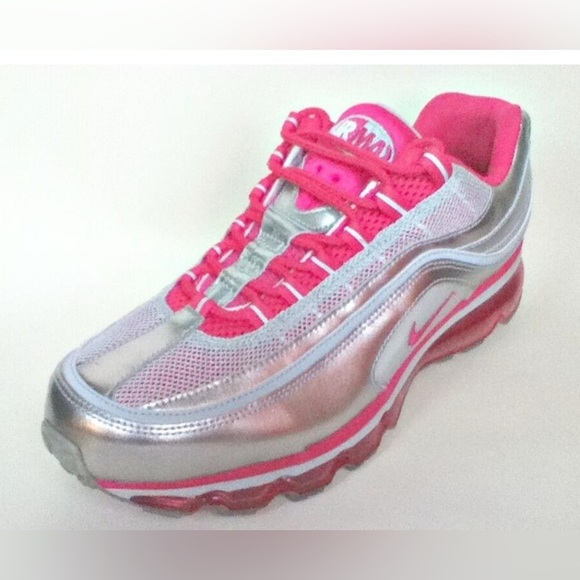 Nike Shoes - Women’s Pink & Silver Nike Air Max 24-7 Size 9.5